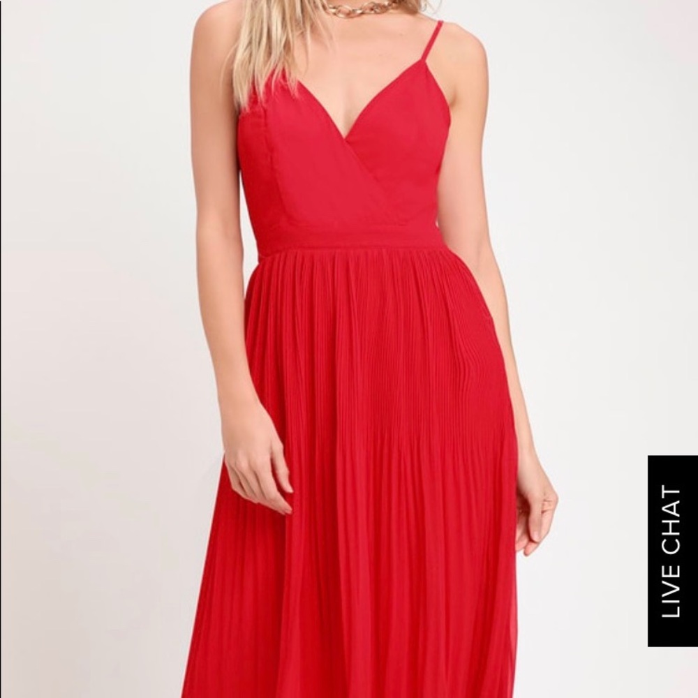 Lulu's | Red pleated midi dress date night party dress